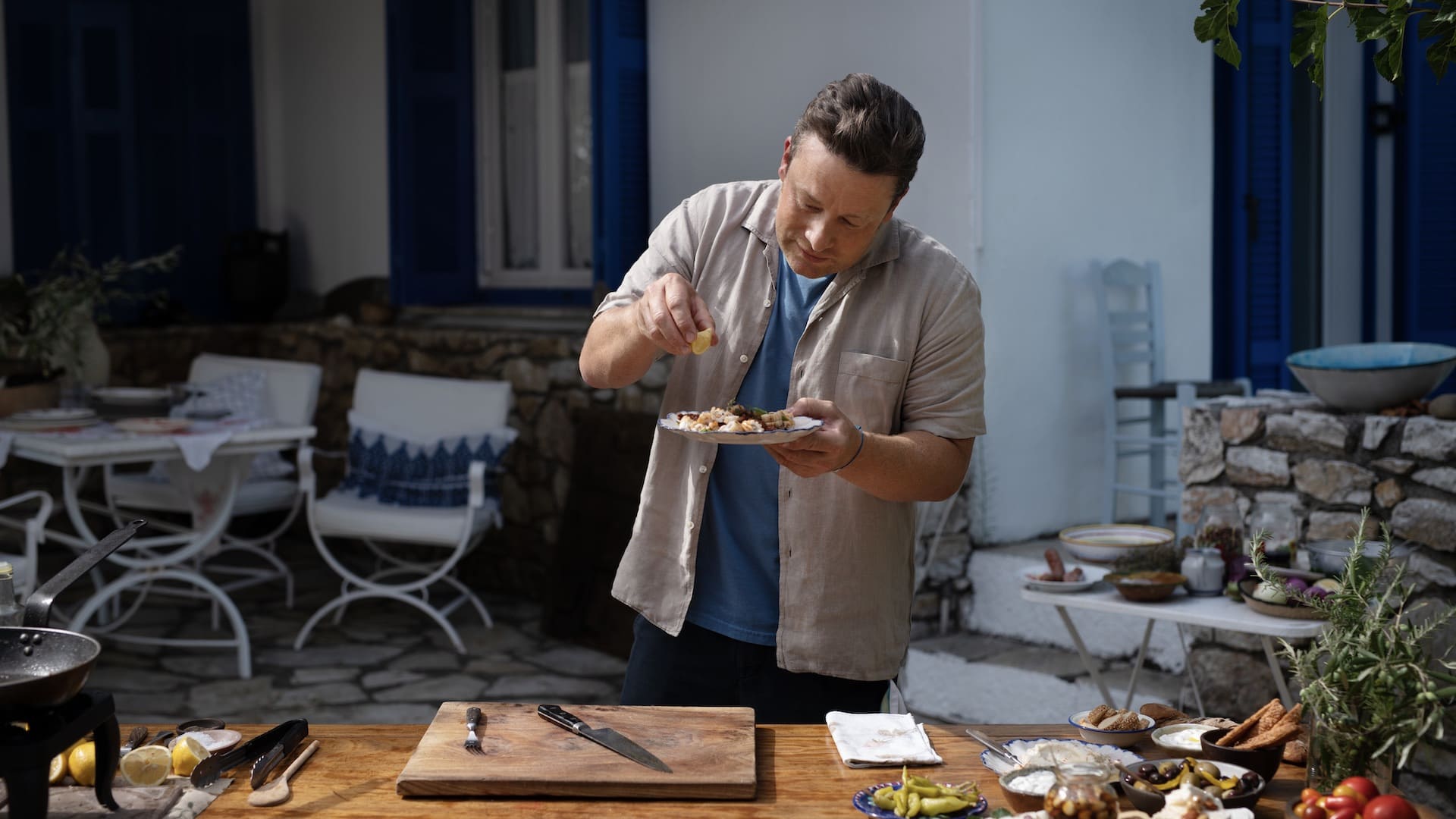 Jamie Cooks The Mediterranean